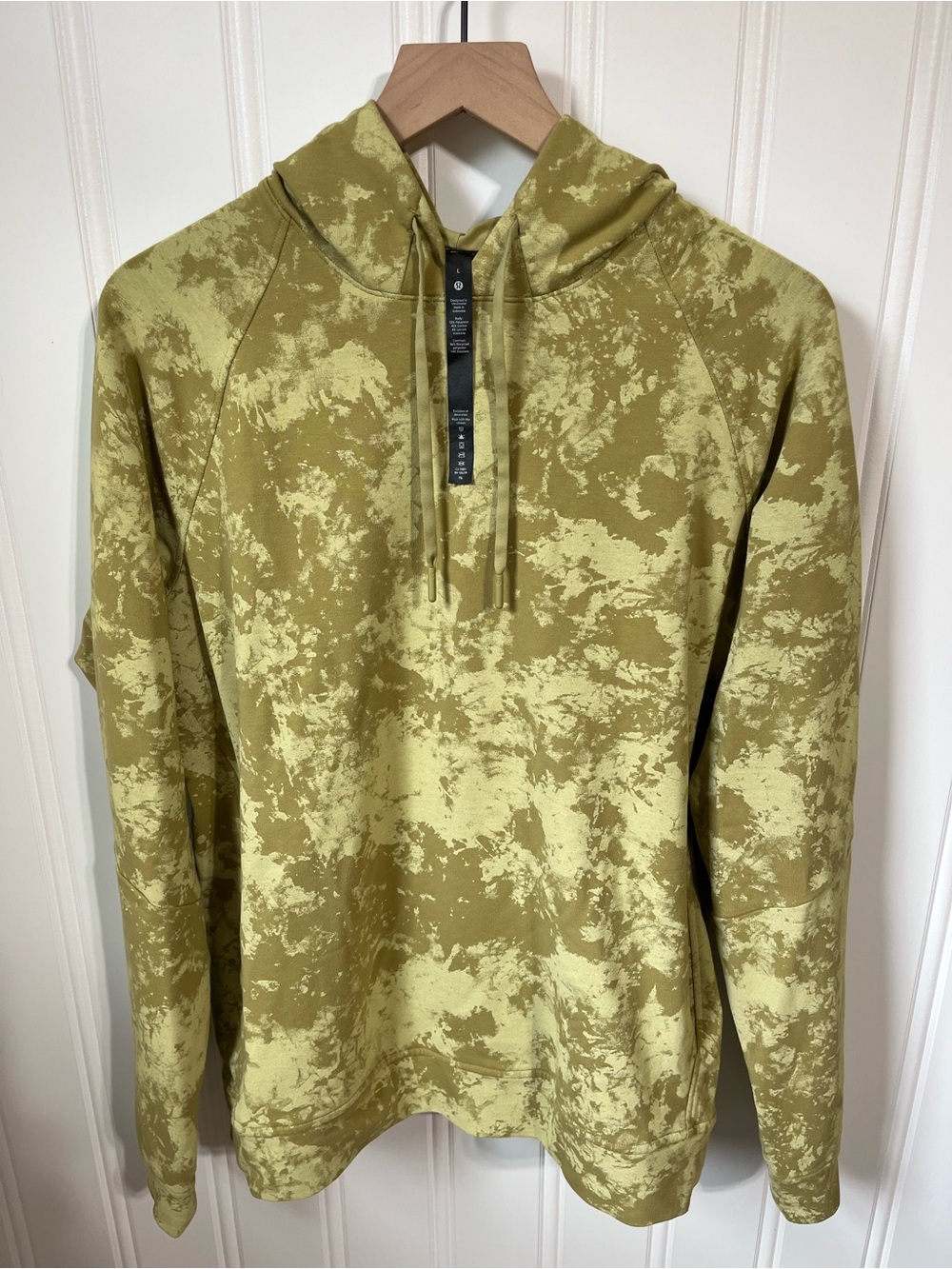 Lululemon City Sweat Pullover Hoodie Yellow Multi Spectral Dew Pattern Men’s L